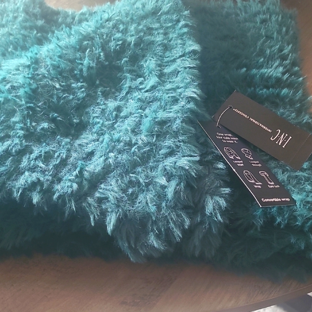 Ladies winter scarf